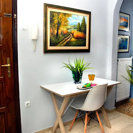Katerina's By 