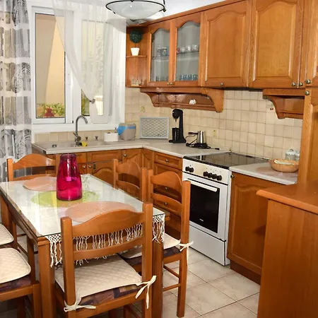 Katerina's By 
